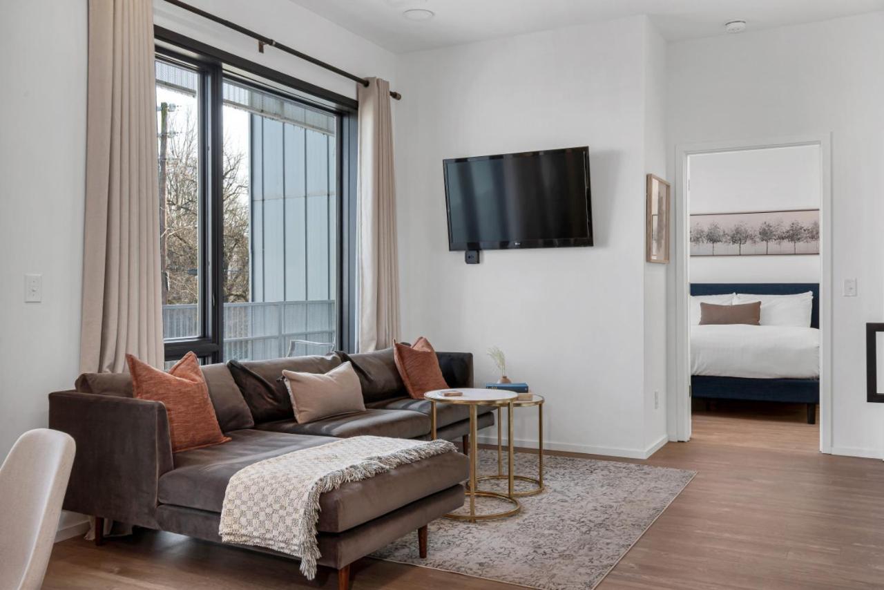 Vila Gulch Located With 4 Beds, Pool, Private Patio And Secure Parking Nashville Exteriér fotografie